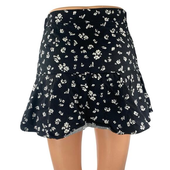 Zara Women's Black Floral Ruffle Faux Wrap Zipper Mini A-Line Flared Skirt Sz XS - Picture 3 of 5